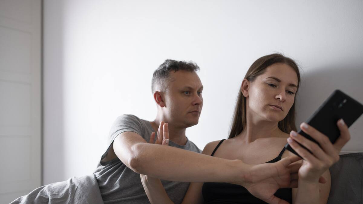 Infidelidad de pareja. Foto: Freepik.