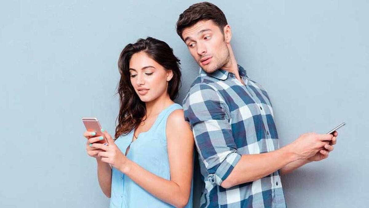 Pareja, relaciones, amor, redes sociales, foto Psicoactiva