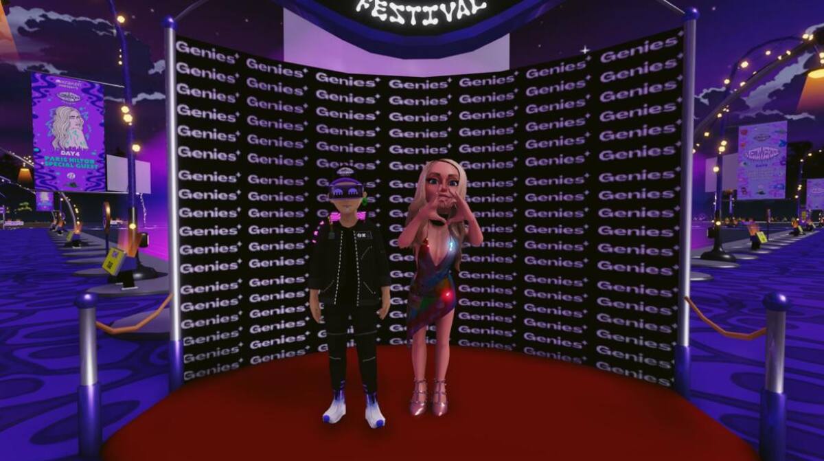 Paris Hilton aparece con su avatar en el Metaverse Music Festival 2022. Foto: Decentraland.