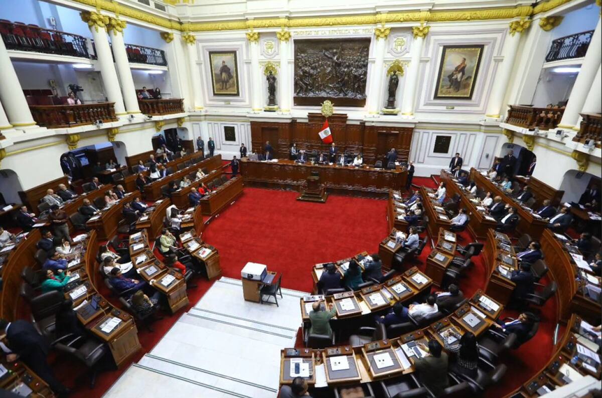 Parlamento de Perú. Foto: Instagram/ @congresodelperu