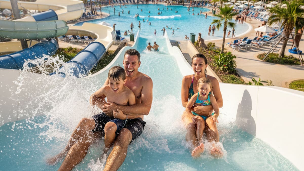 Parque acuático, familia.