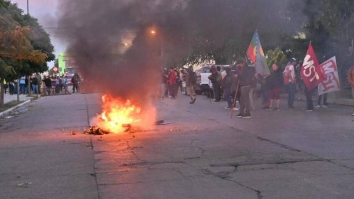 Partidos de izquierda protagonizaron los incidentes en Chubut, foto NA