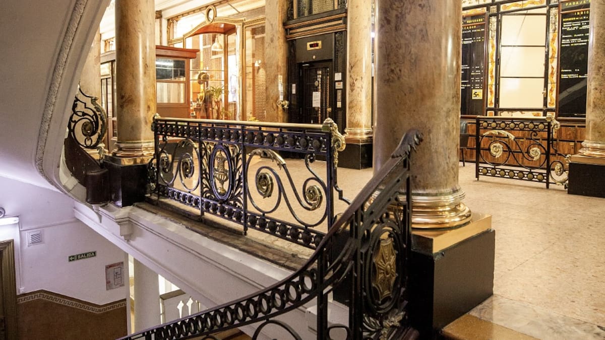 El primitivo edificio del pasaje se mantuvo hasta el año 1912,