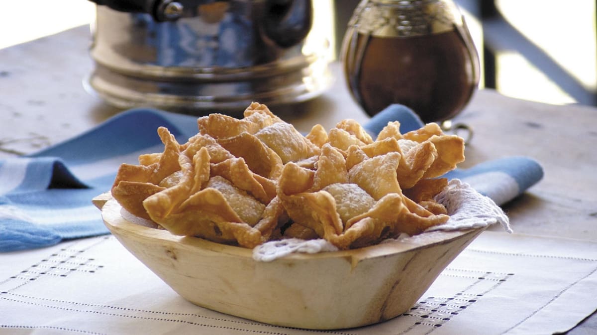 Versión saludable de un clásico: la fácil receta para pastelitos de batata y membrillo en la freidora de aire