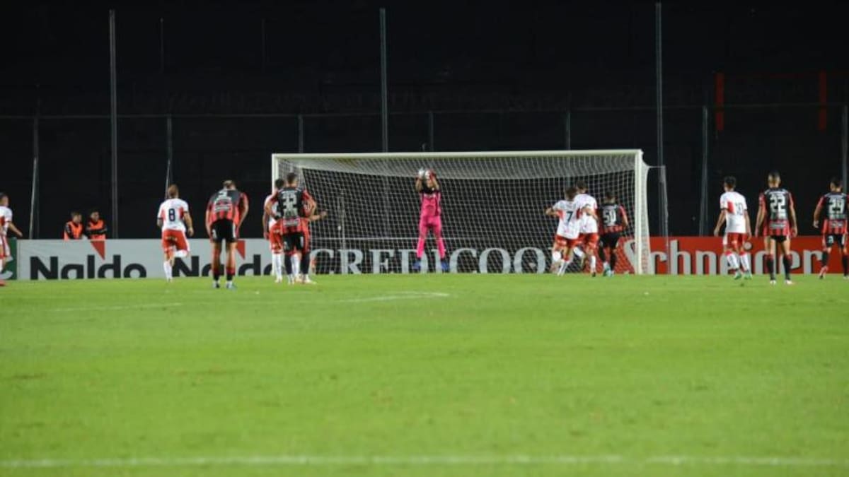 Patronato vs Deportivo Morón, Copa Argentina. Foto: NA.