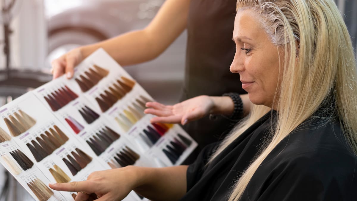 Los peluqueros coinciden sobre el nuevo color de pelo tendencia 2026.