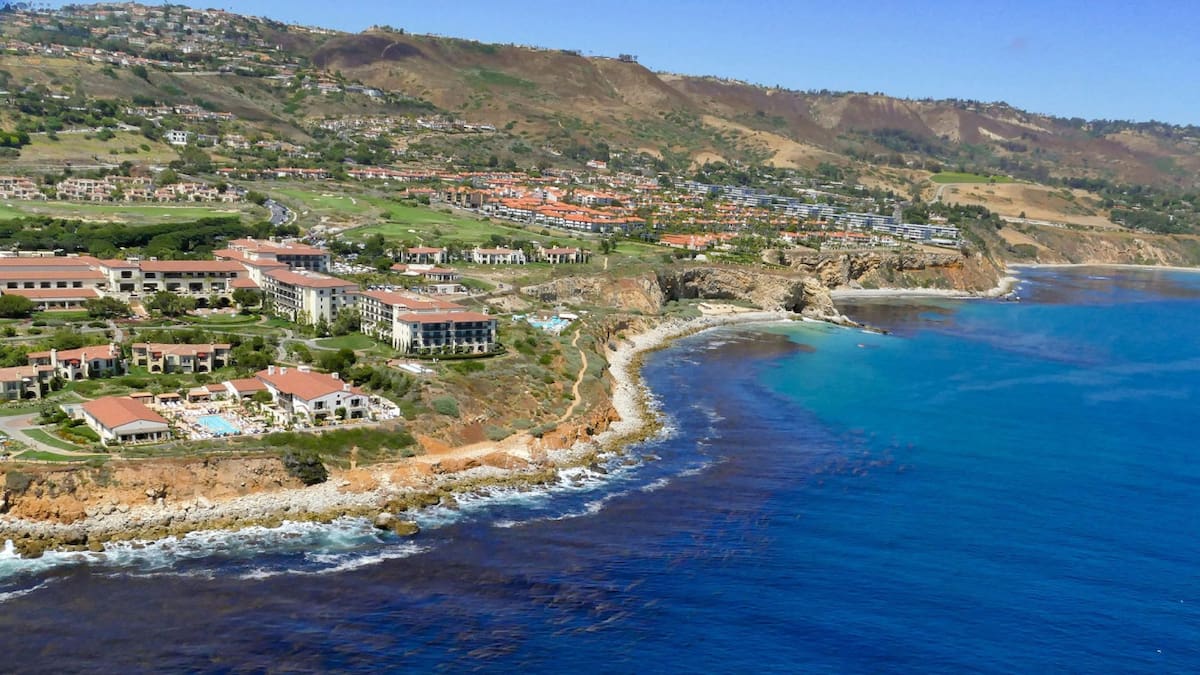 Una ciudad se estaría deslizando 10 cm por semana. Foto: Facebook: The Palos Verdes Peninsula