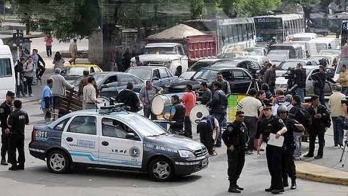 Piquete en Constitución