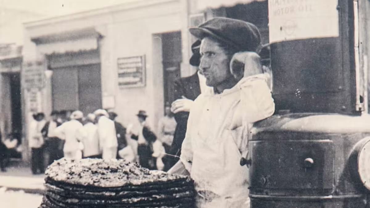 La única porción que nació de la pasión del fútbol: la historia de la pizza de cancha y sus orígenes