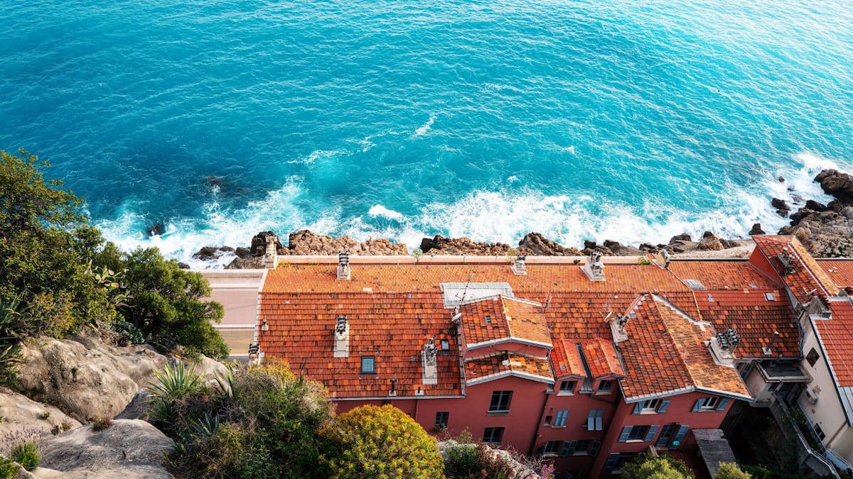 Vivir cerca del mar tiene benenficios para la salud mental. Foto Unsplash.
