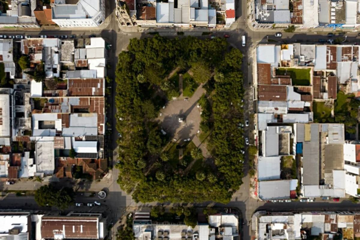 Plaza Mitre. Foto NA.