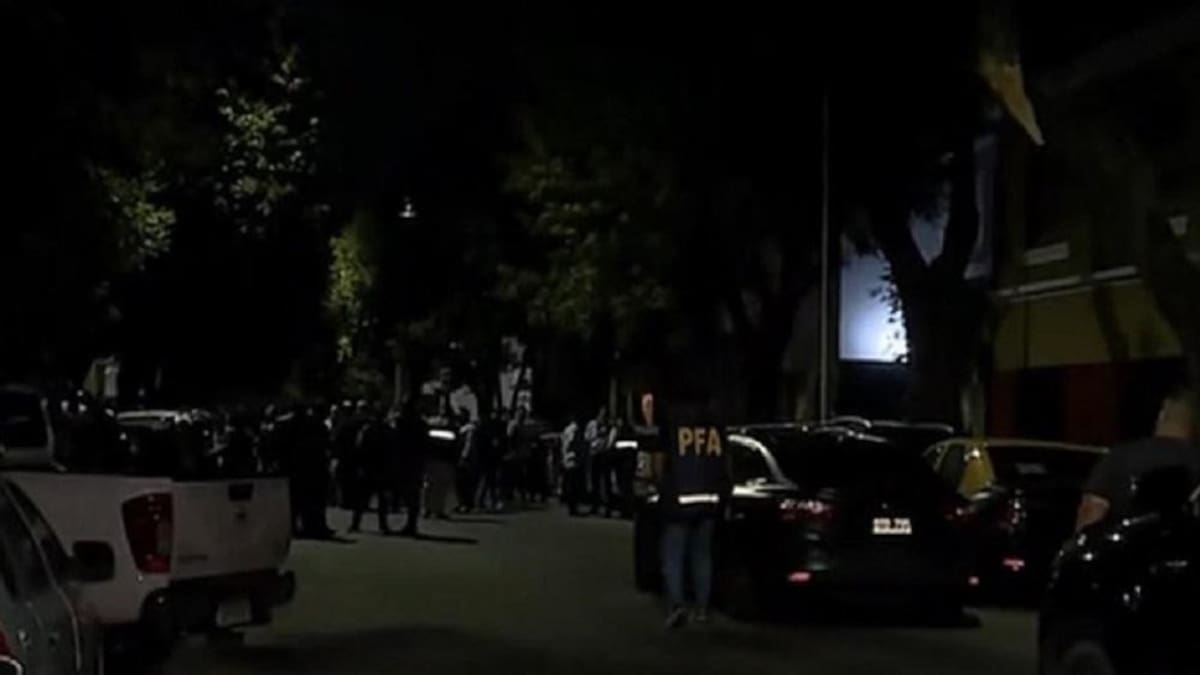 Policia asesinado en Barracas.