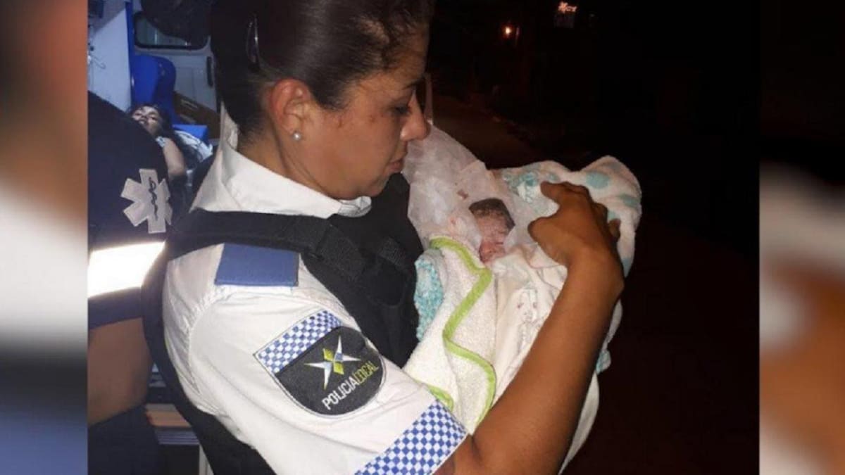 Policía de Tigre ayudó a dar a luz a madre de bebes prematuros