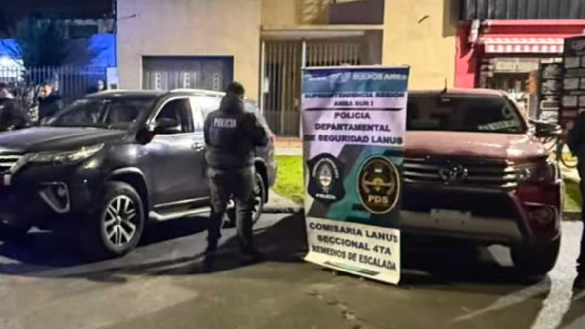 Lanús: recuperaron dos camionetas tras un operativo en Remedios de Escalada