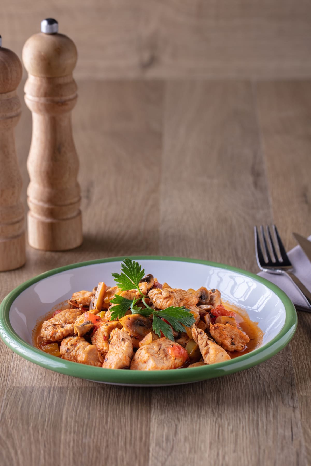 Pollo a la toscana. Foto Unsplash