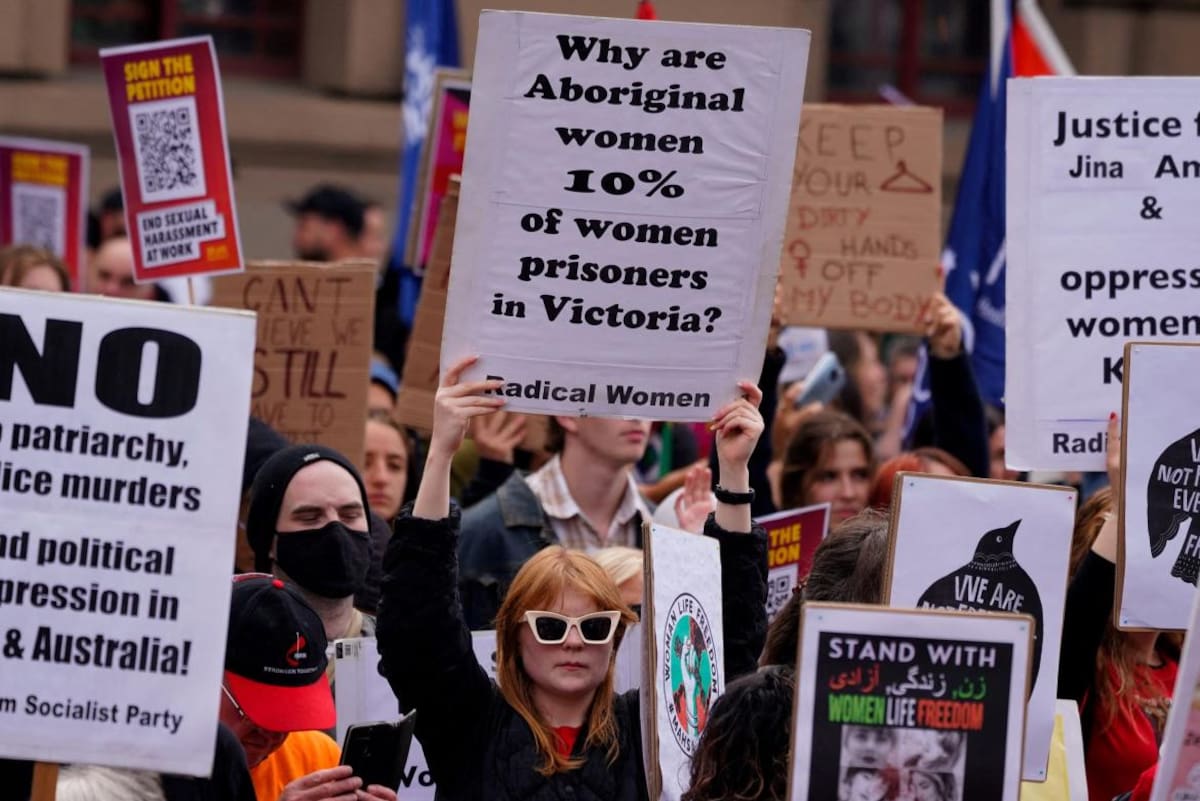 Por qué las mujeres aborígenes son el 10% de las mujeres presas en Victora. Movilización en Melbourne, Australia. Foto EFE.