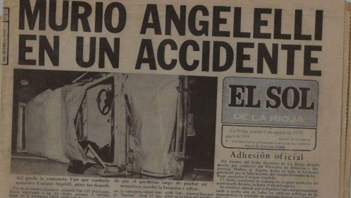 Portada de los diarios sobre la muerte de Monseñor Enrique Angelelli