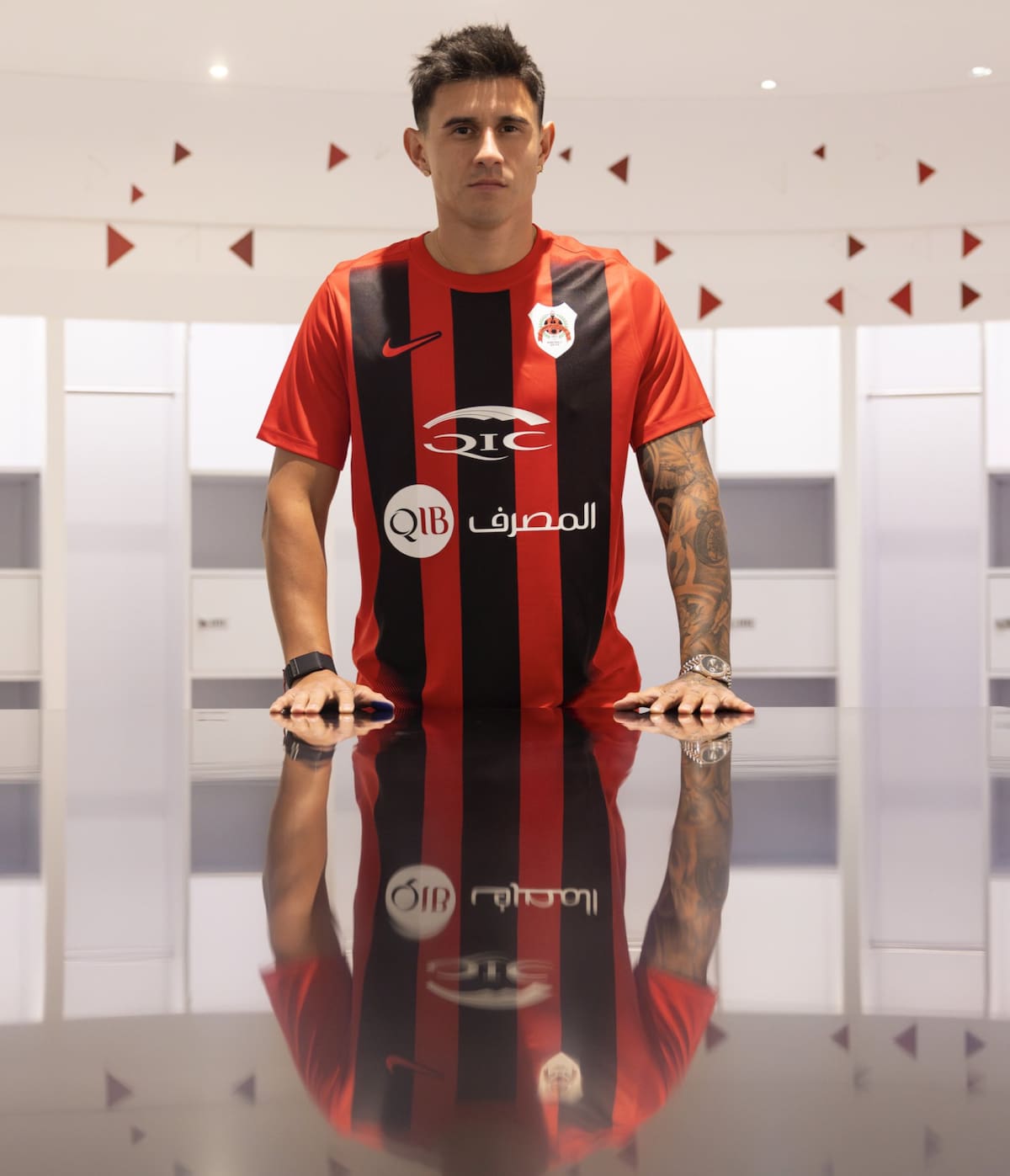 Presentación de Adam Bareiro. Foto: X @AlrayyanSC