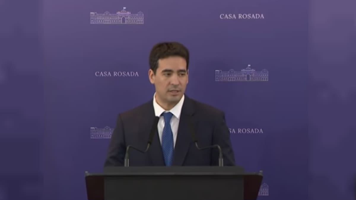 Adrián Ravier hizo su presentación como vocero de Javier Milei: “Es un honor ser la voz del Presidente”