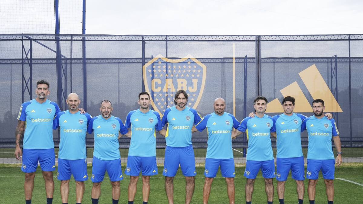 Primer día de Martínez como DT de Boca. Foto: X