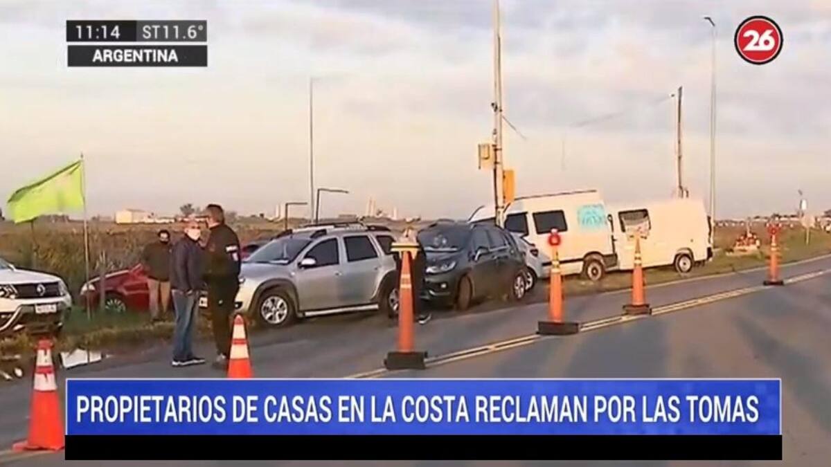 Propietarios de casas en la costa reclaman por las tomas, Canal 26