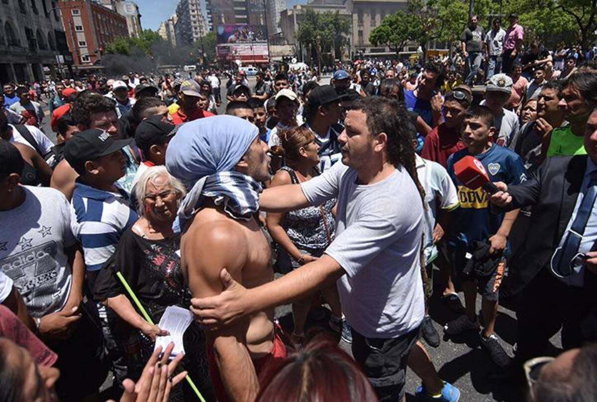 Protesta de manteros en Once