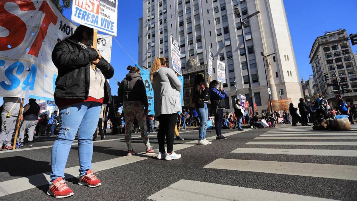 Protesta de organizaciones sociales, NA