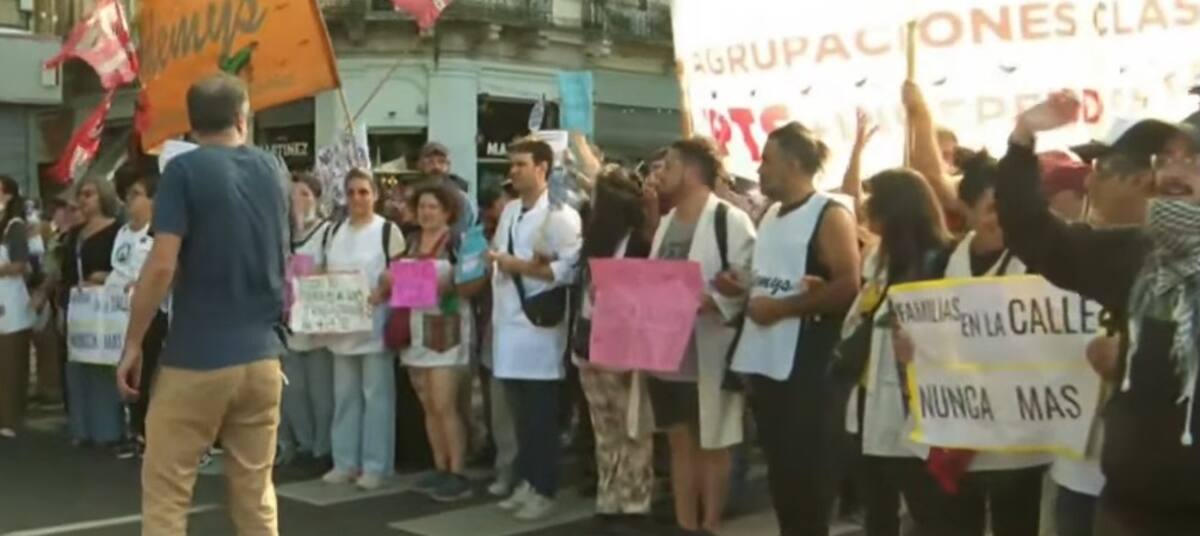 Protestas en la 9 de Julio en rechazo a la Reforma Laboral