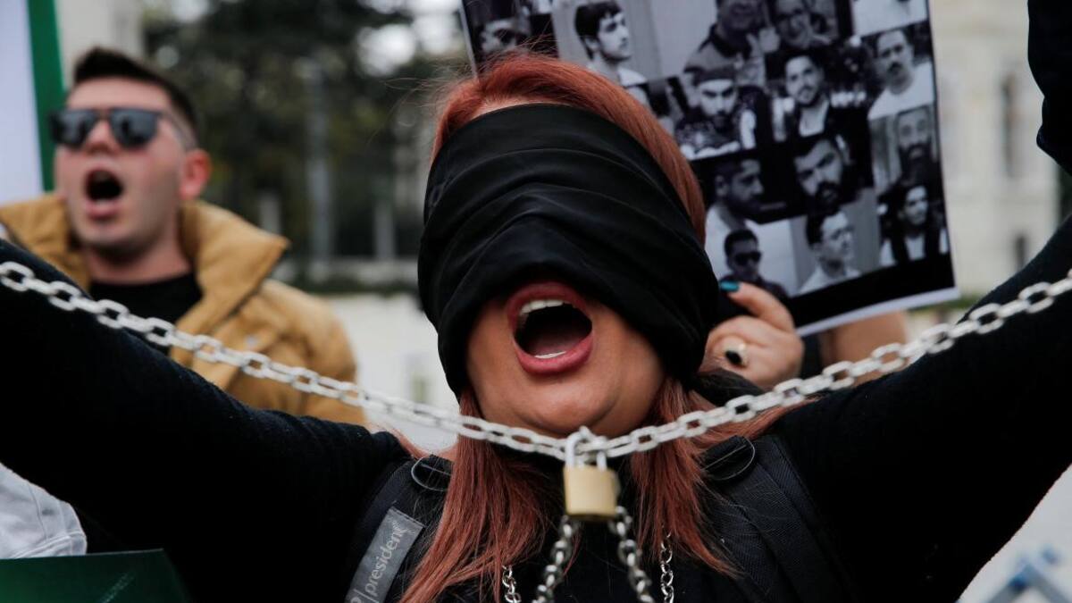 Protestas Irán por las condenas a muertes en involucrados en las protestas de Mahsa Amini. Foto: Reuters.