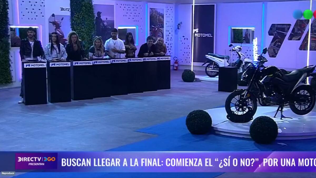 Prueba de la moto en Gran Hermano 2025. Foto: Captura.