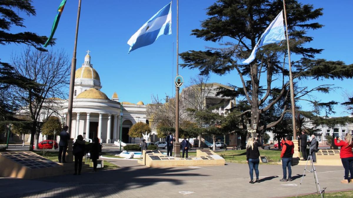 Queda a 2 horas de CABA, tiene termas y es el “Primer Pueblo Patrio”: ideal para escaparse el 9 de julio