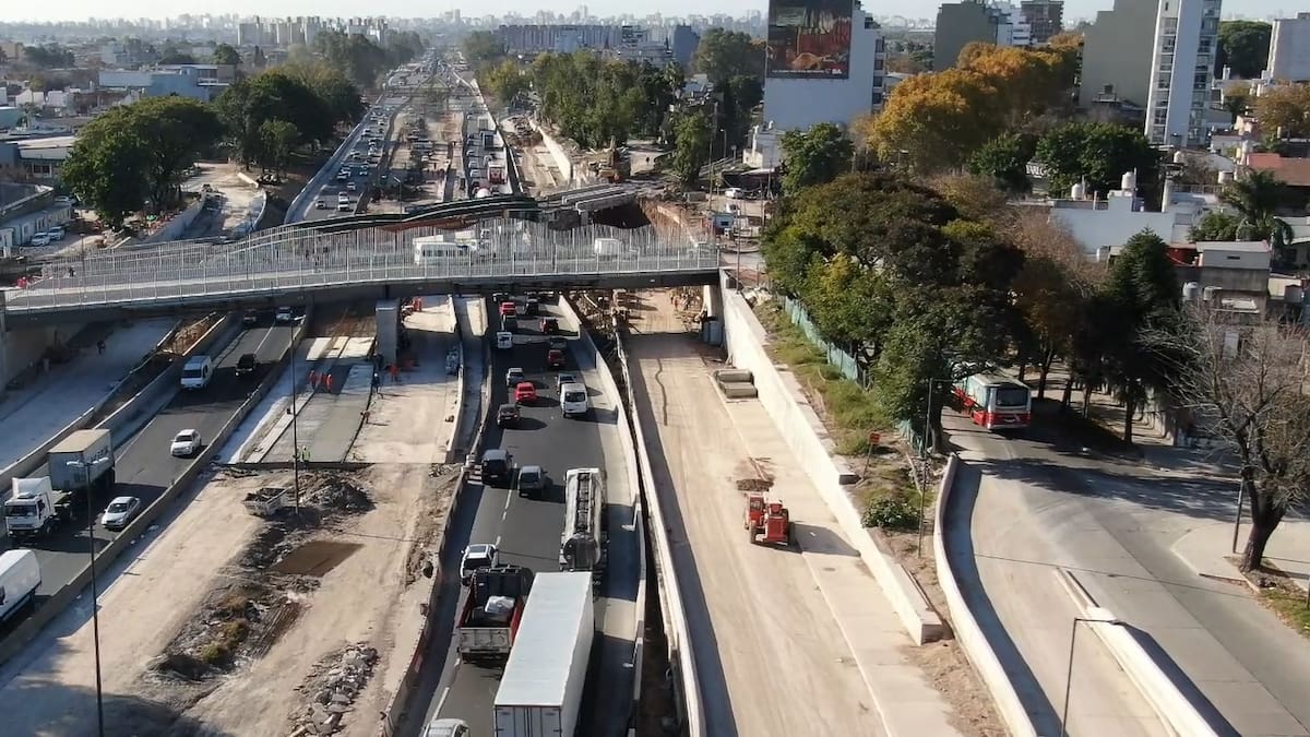 Abrió el puente Río Negro en Lugano y avanza la ampliación para que la Dellepiane sea la primera “Autopista parque” de la Ciudad de Buenos Aires
