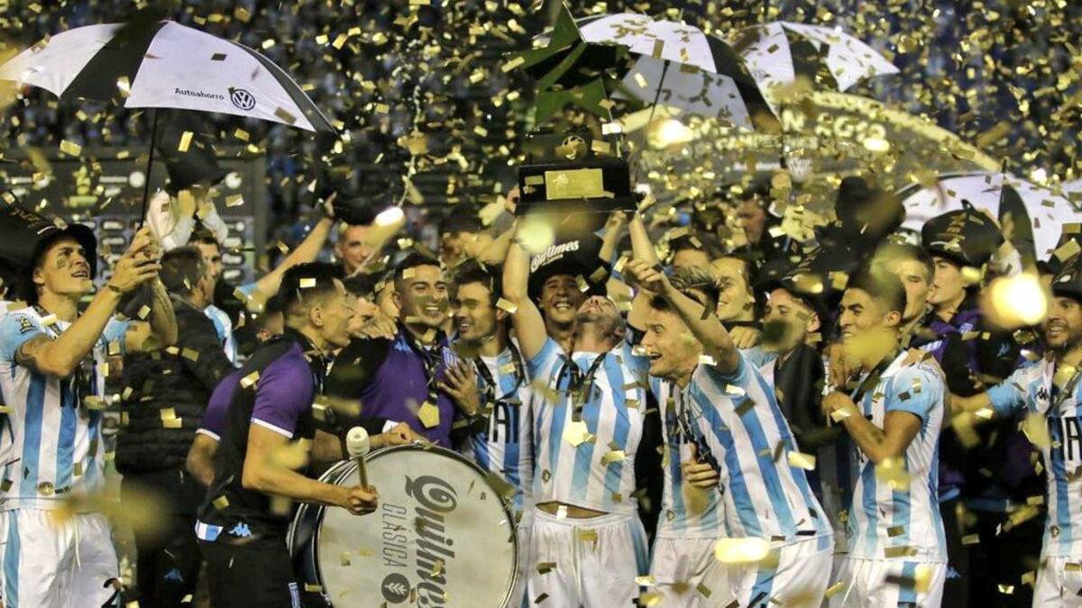 Racing campeón del Trofeo de los Campeones