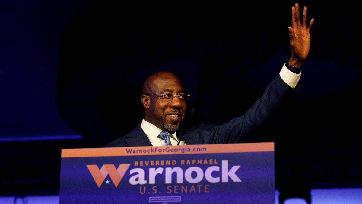 Raphael Warnock, candidato a senador por Georgia en EE.UU. Foto: REUTERS.