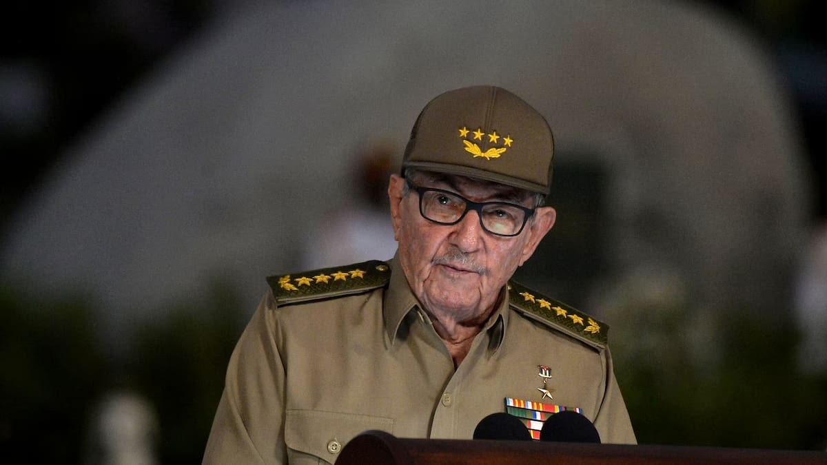 Conmoción total en Cuba: aseguran que Raúl Castro sufrió un ACV y su estado de salud es grave