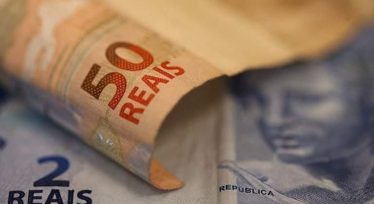 Reales, dinero, Brasil, Reuters