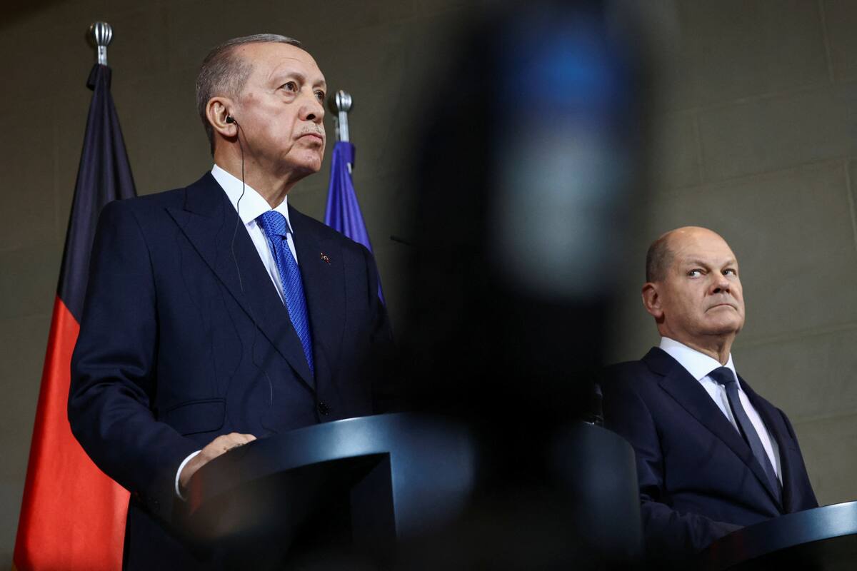 Recep Tayyip Erdogan, presidente de Turquía, y el canciller de Alemania, Olaf Scholz. Foto: REUTERS.
