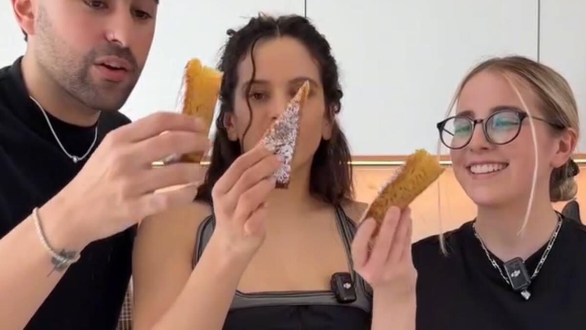 Rosalía develó su especialidad en la cocina: cómo hacer su icónico “Bizcocho 14 kilates”