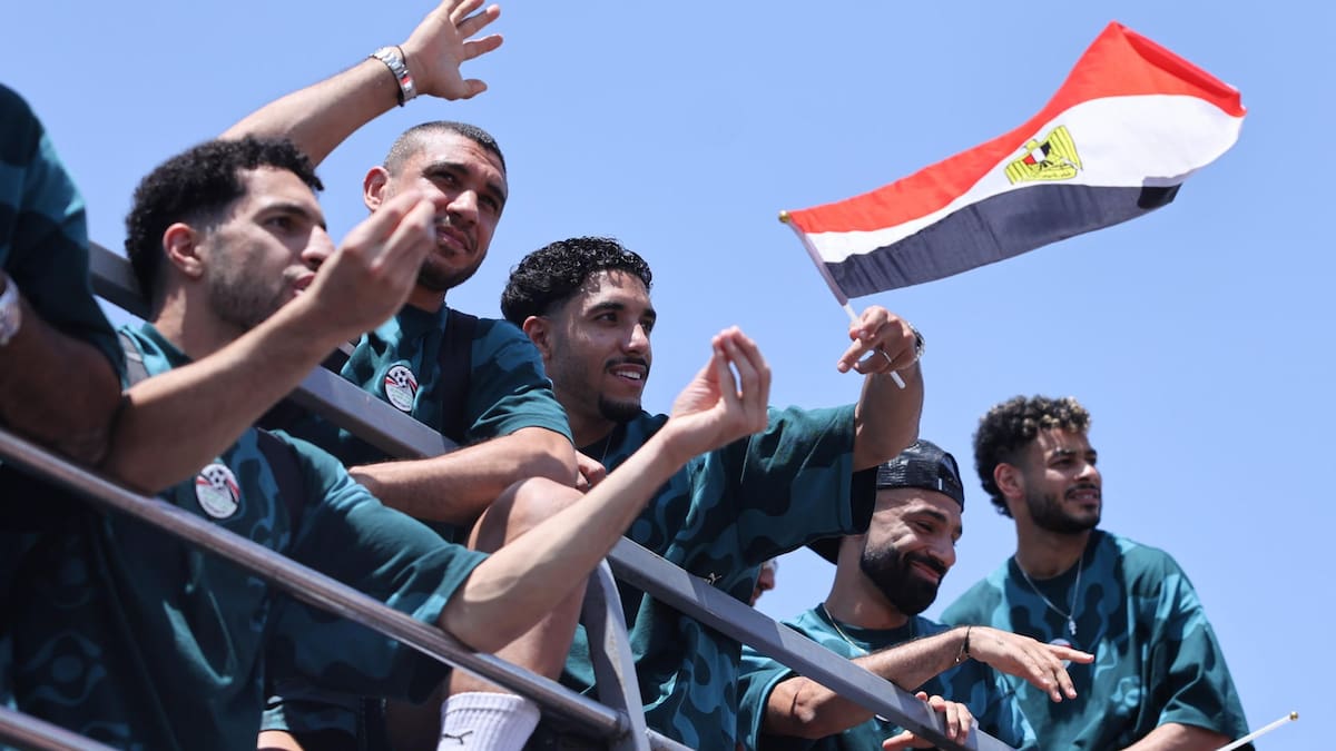 Con Salah a la cabeza, Egipto fue recibido por miles de hinchas tras la eliminación del Mundial 2026