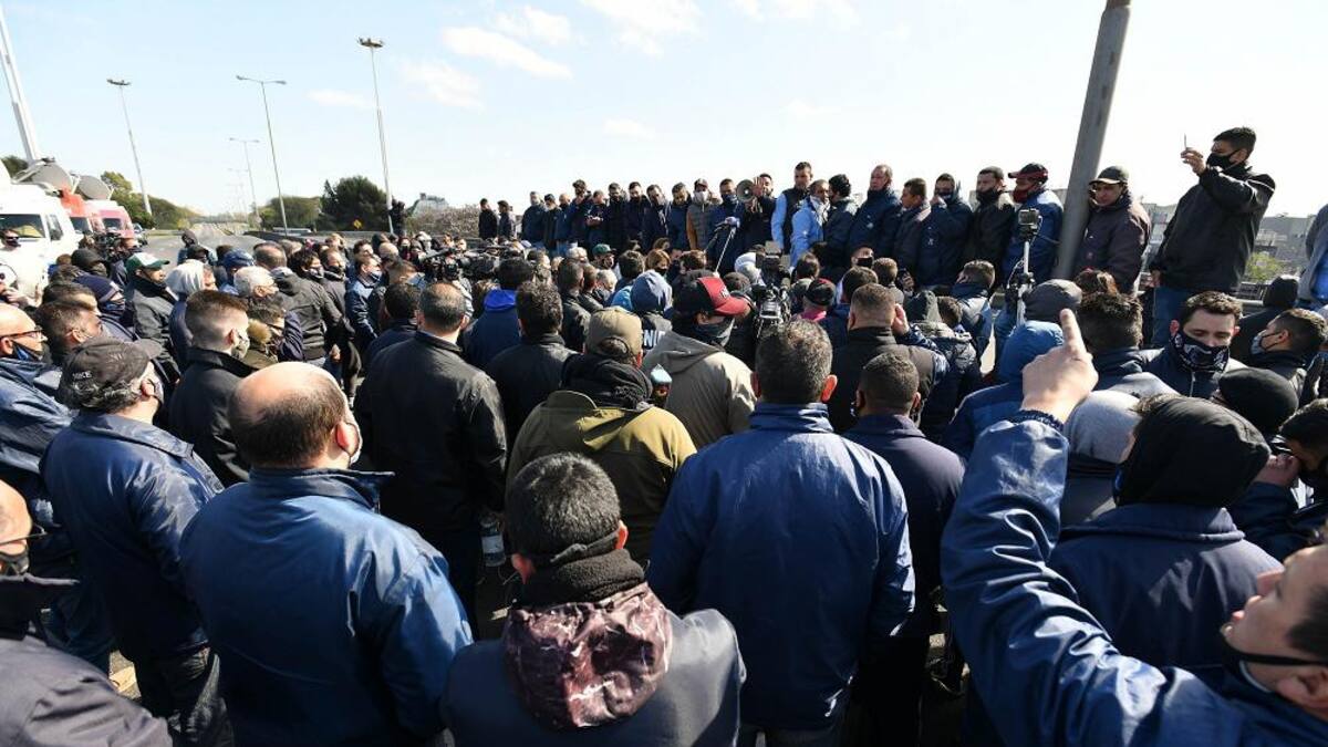 Reclamo de choferes de colectivos, NA.