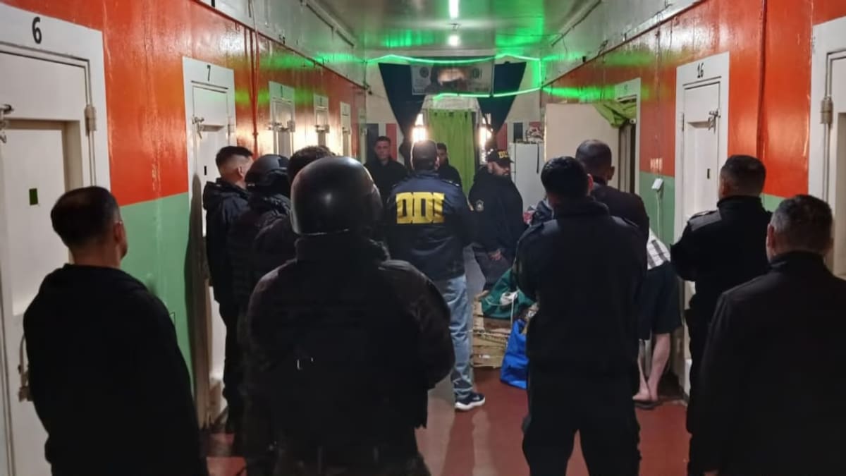 “Le mando una corona de muerto”: desbarataron un plan para asesinar a una fiscal organizado desde dos cárceles