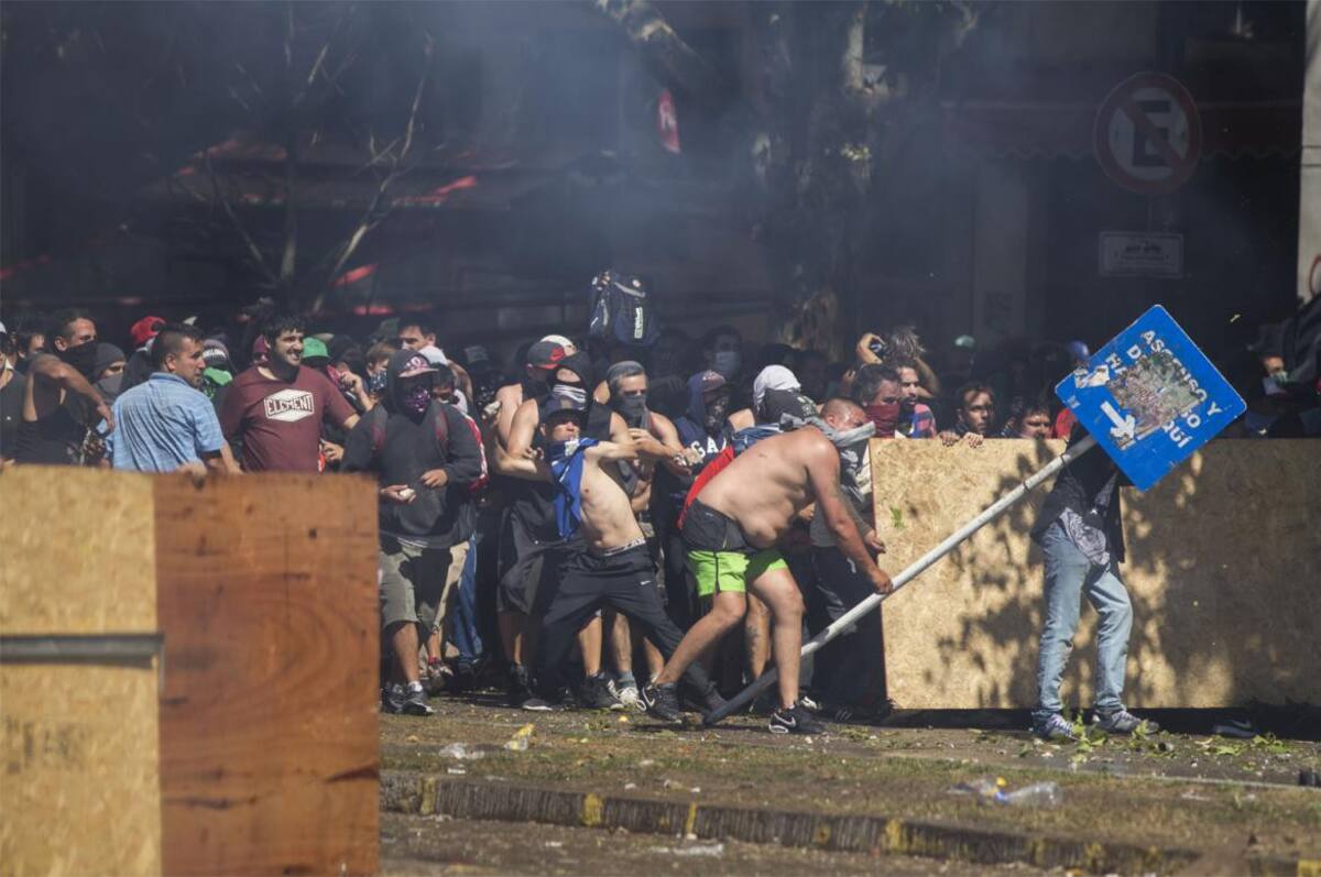 Reforma Previsional - Incidentes frente al Congreso (NA)