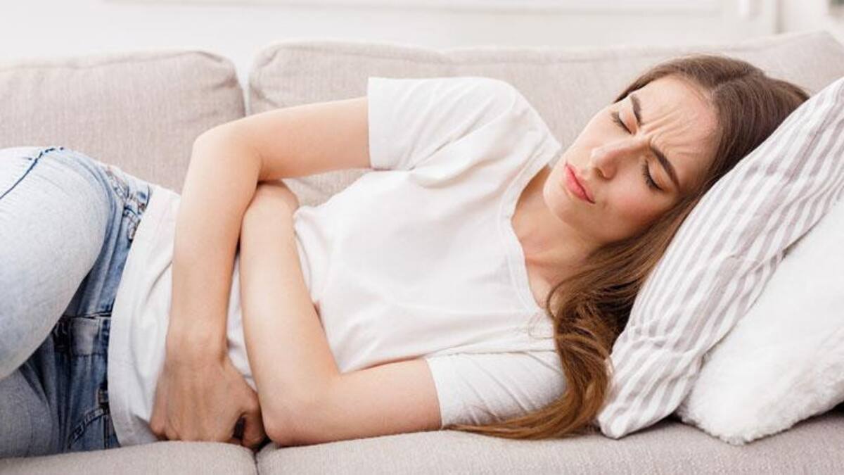 Una lista de remedios caseros para aliviar dolores menstruales