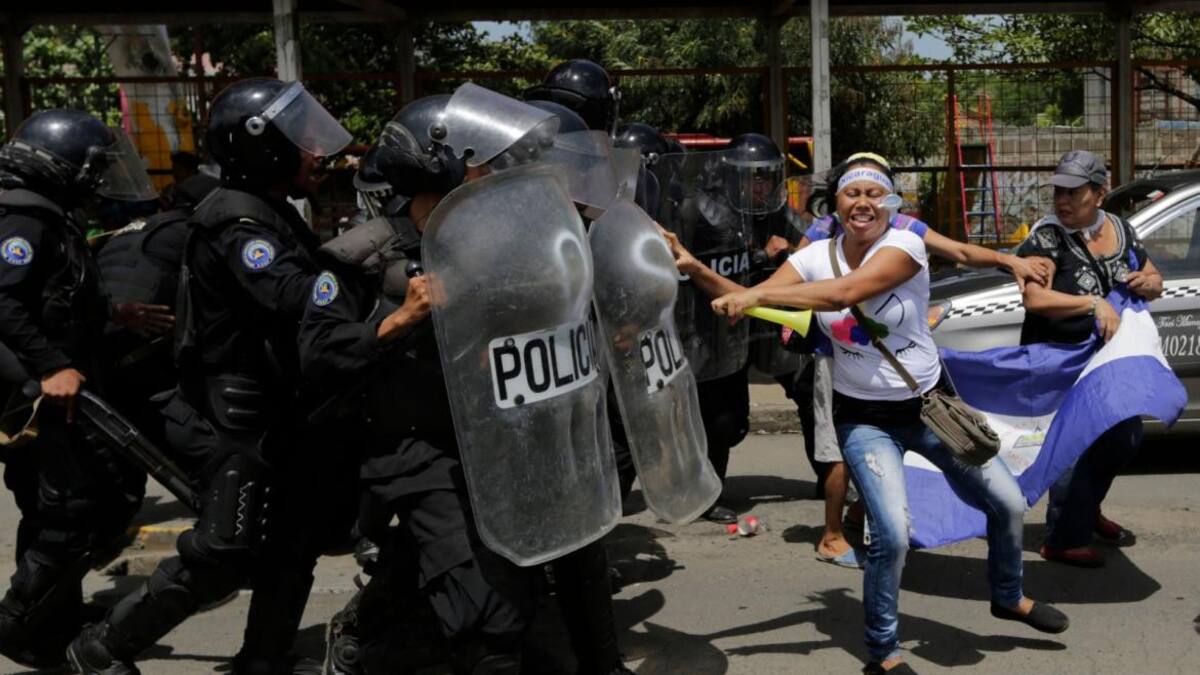 Represión en Nicaragüa. Foto: Reuters.