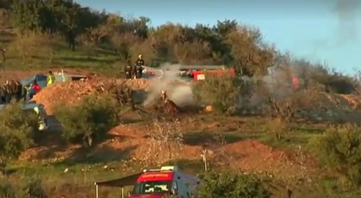 Rescate de nene de dos años caído en pozo en Málaga, España, Reuters