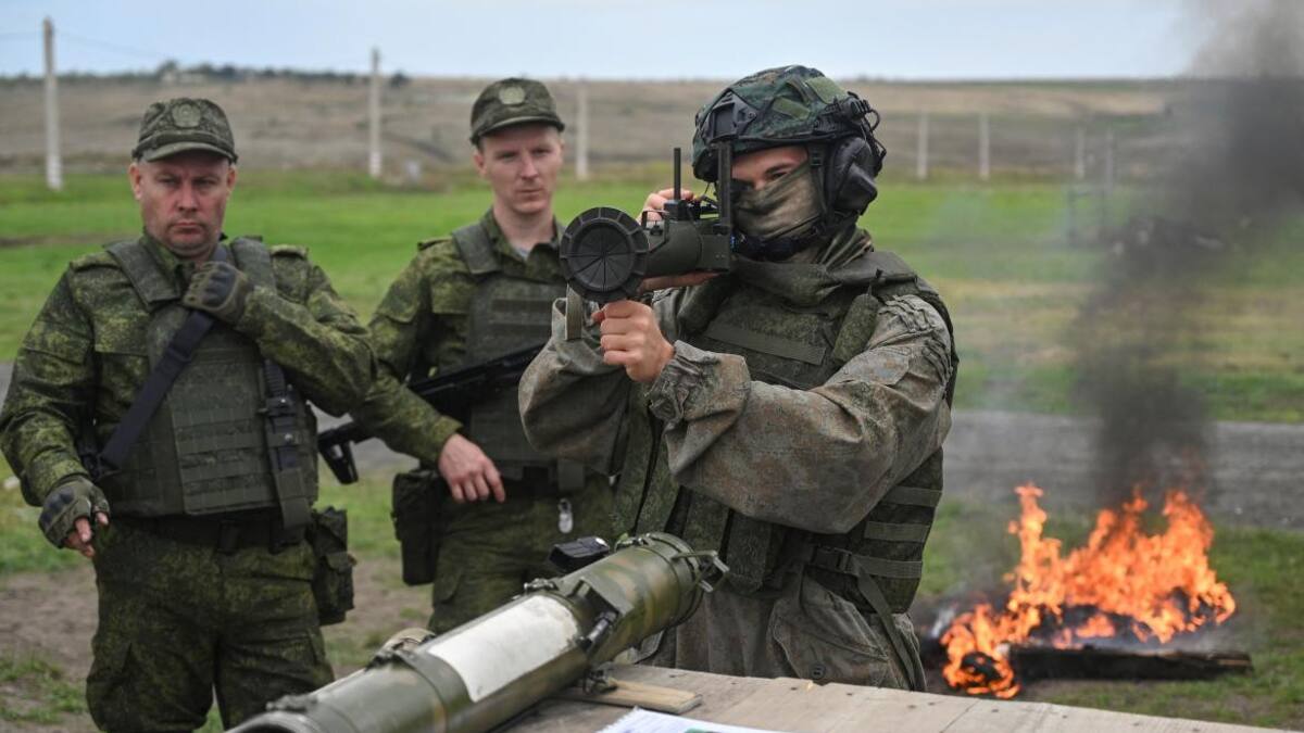 Reservistas rusos entrando para luchar en Ucrania_Reuters