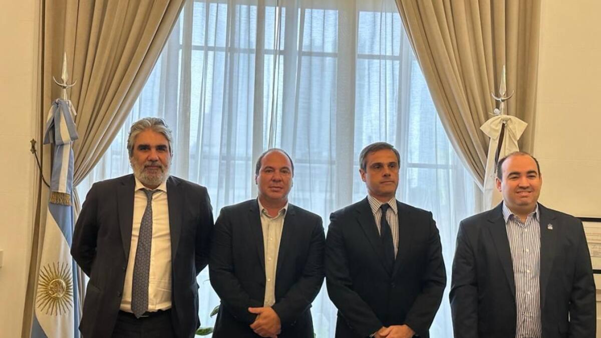 Reunión de la Aduana y la Secretaría de Comercio con la industria del juguete. Foto: prensa