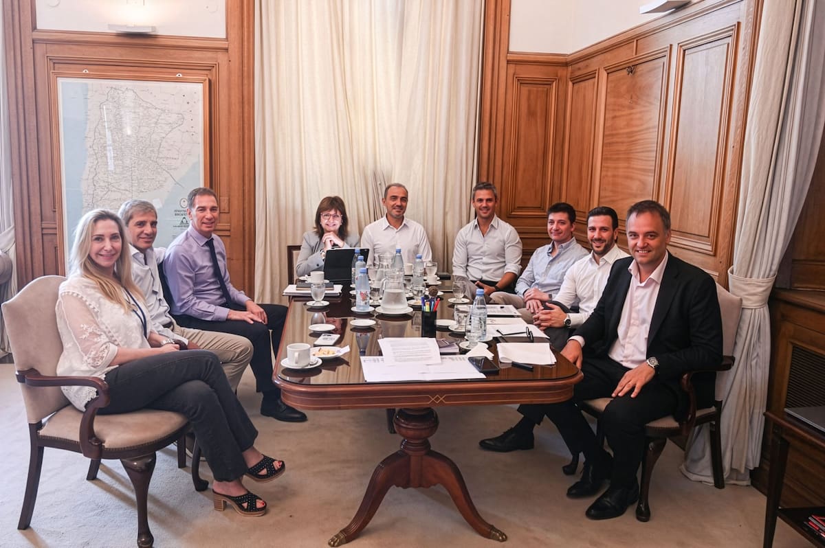 Reunión de la mesa política del Gobierno
