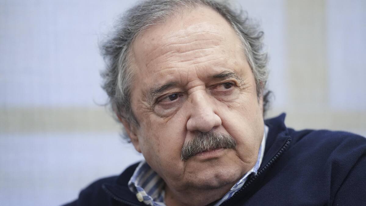 Ricardo Alfonsín: "Primero hay que recuperar la confianza en la política, sino será difícil recuperar la esperanza"