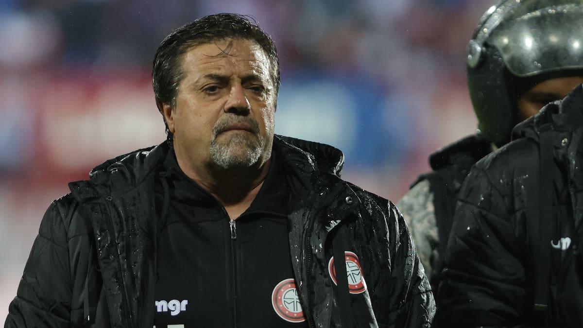 Deportivo Español demandará a Ricardo Caruso Lombardi por usurpación, estafa y asociación ilícita: por qué se lo vincula con Zoe Capital, la firma de Cositorto